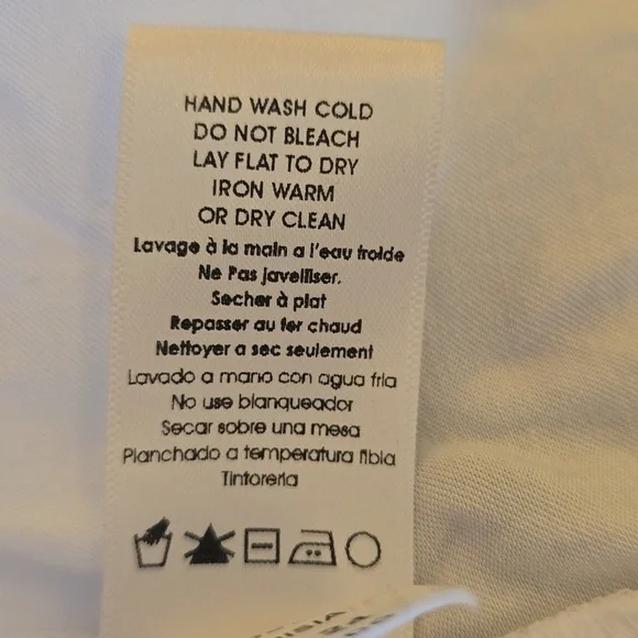 Nation LTD, White Short Sleeve Satiny T-Shirt, EUC, Women's M - Picture 12 of 13